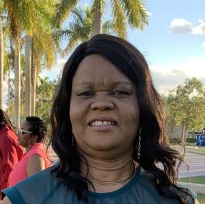 Meet your Posher, Michaelle